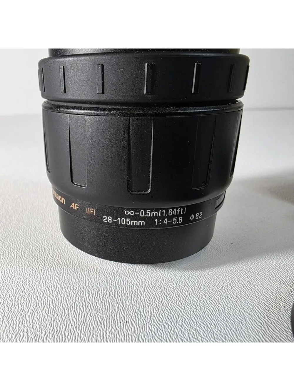 Tamron 28-105mm f4-5.6 AF [IF] Zoom Lens w Lens Hood and Cap Tested Minolta